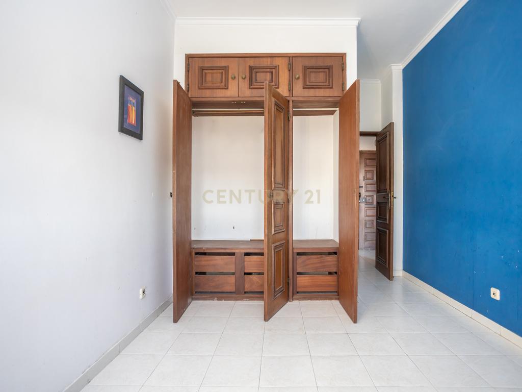 Apartamento T1 Costa da Caparica - Image 8
