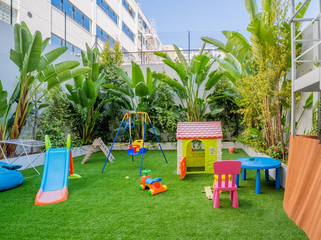 Apartamento T5 de Charme com Jardim Privativo nas Avenidas Novas | Avenida 5 de Outubro, Lisboa - Image 11