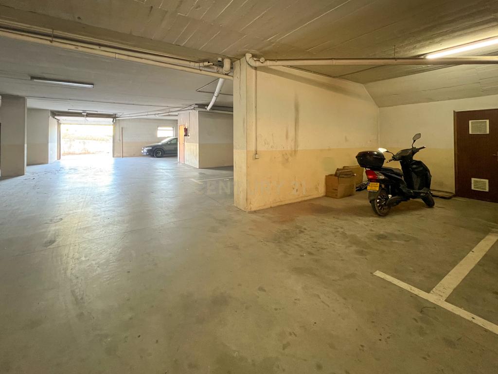 Apartamento T2 com Sótão e garagem - Torres Vedras - Image 20