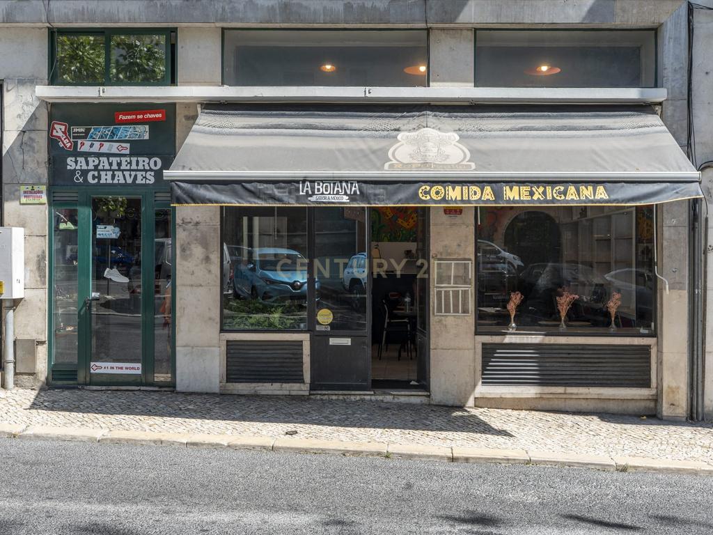 OPORTUNIDADE! ESPAÇO DE RESTAURAÇÃO MUITO BEM DECORADO E TOTALMENTE EQUIPADO EM LOCALIZAÇÃO CENTRAL DE LISBOA, GRANDE POTENCIAL PARA O SEU NEGÓCIO! - Image 36