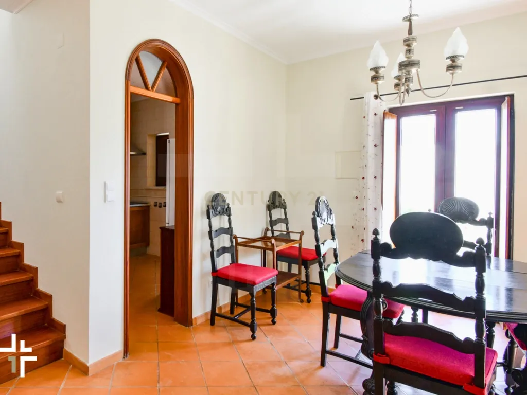 Moradia T2 com Jardim e Alpendres Exclusivos | São Pedro do Estoril - Image 16