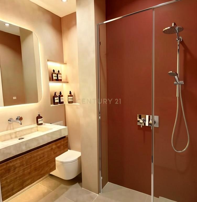 Apartamento T2 Totalmente Renovado em Queluz – Pronto a Estrear! - Image 7