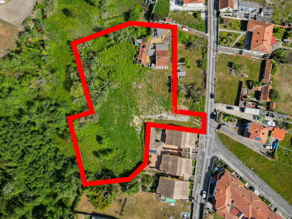 Casa para Recuperar em Marinha Grande, Leiria - Image 2