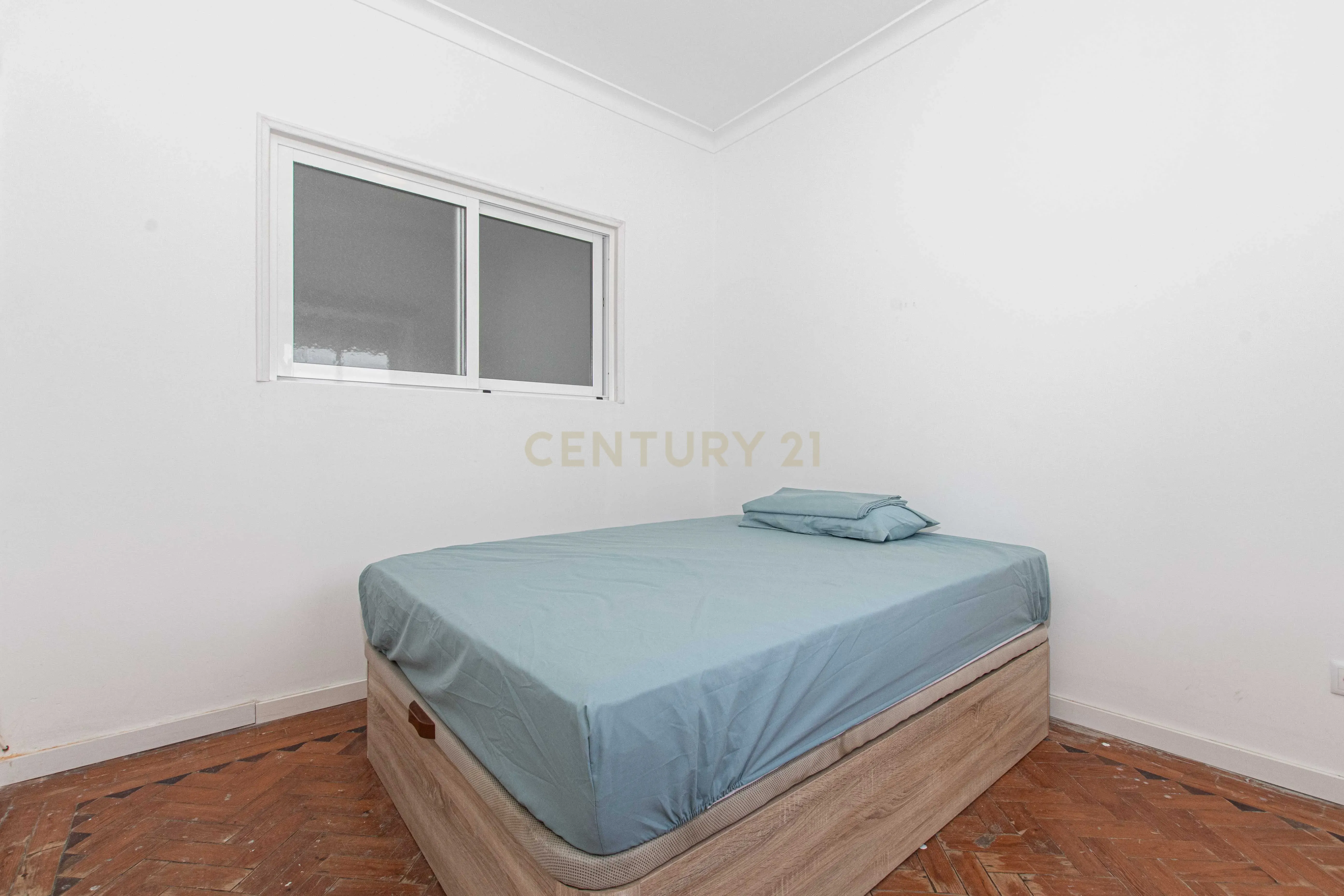 Fotografia 3 de Apartamento T2+1 na Amora – Excelente Localização e Acessos!