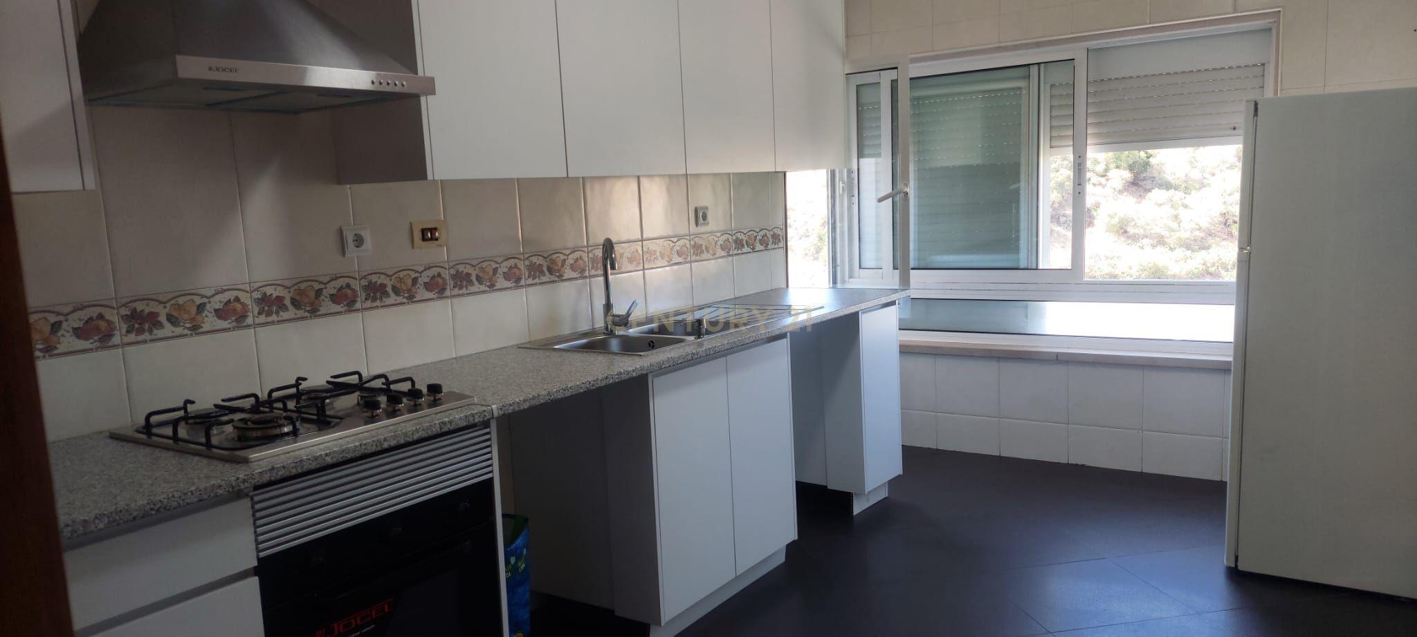 Fotografia 11 de Apartamento Moderno na Ramada para Arrendamento