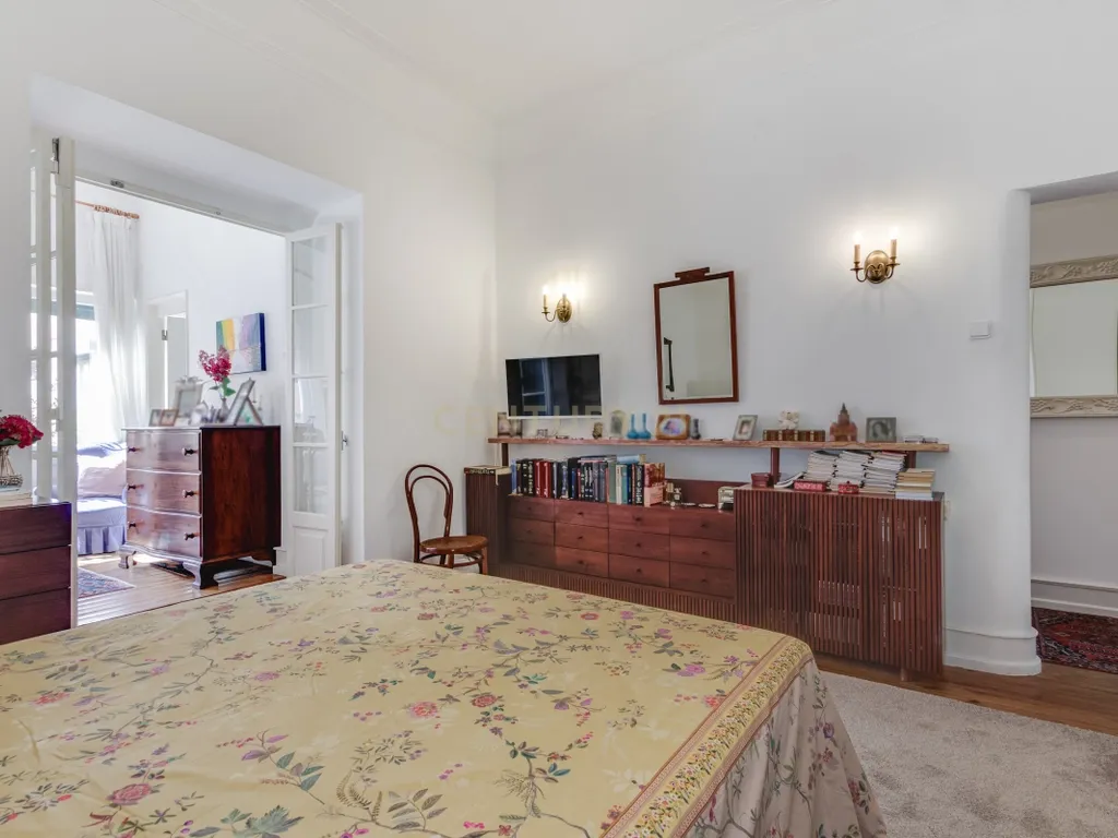 Espetacular T7 no Areeiro, Lisboa - 225m² de Conforto - Image 12