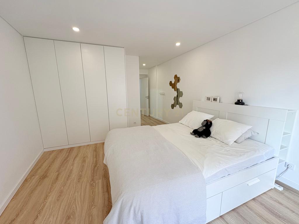 Apartamento T3 para arrendamento em Setúbal - Image 16