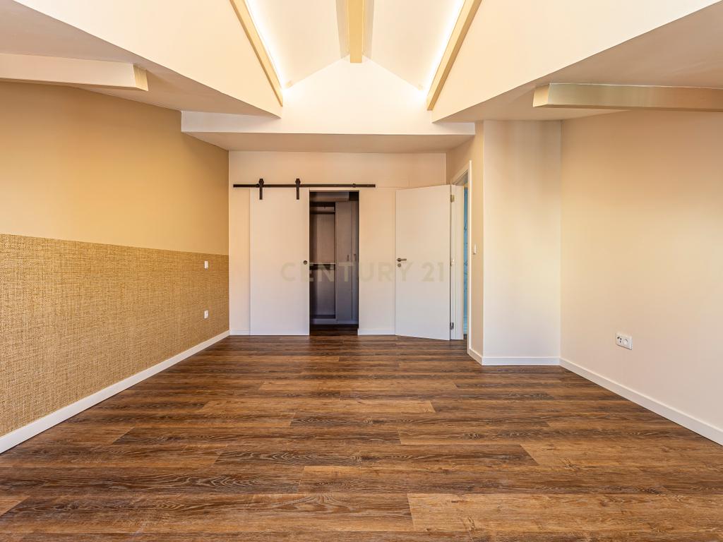 Magnifico Duplex | A Estrear | Centro Histórico de Setúbal | Junto à Sé - Image 21