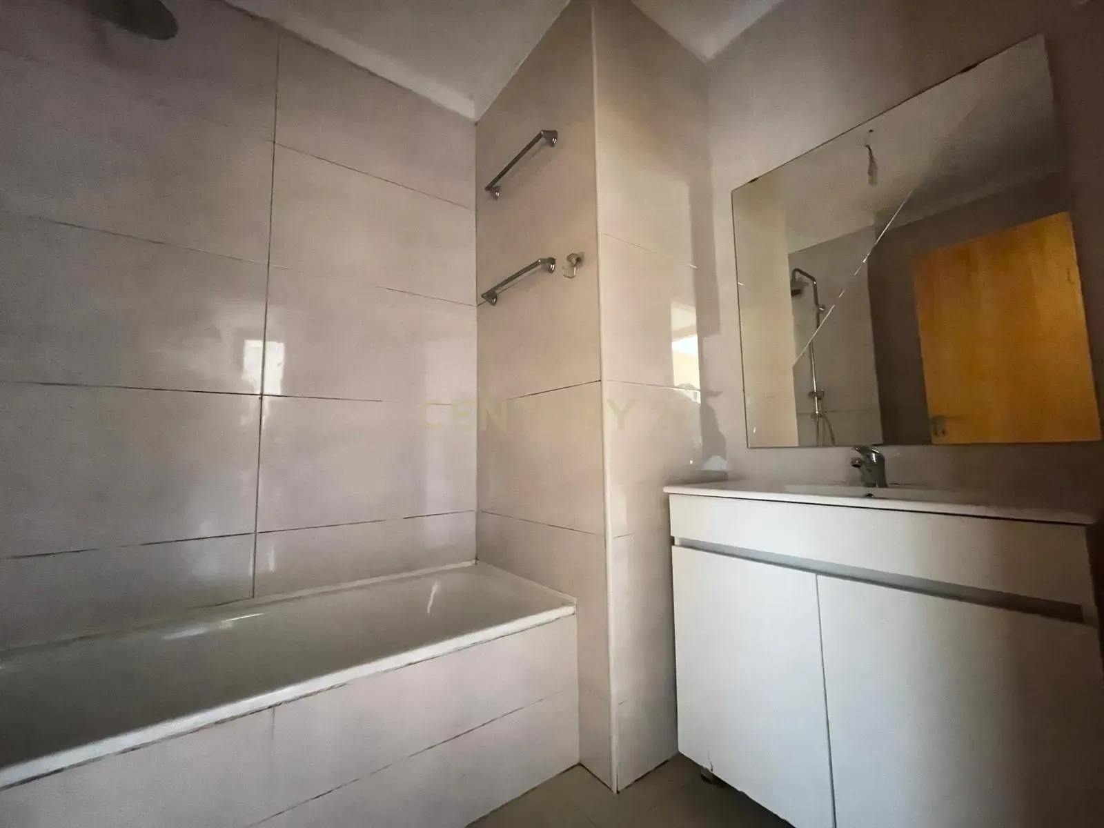 T1+1 em Canelas - Image 14