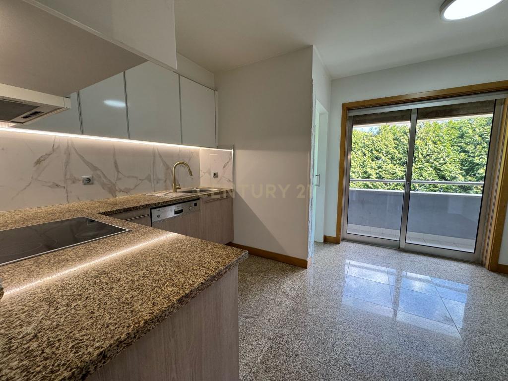 T3 duplex em Valongo - Image 9
