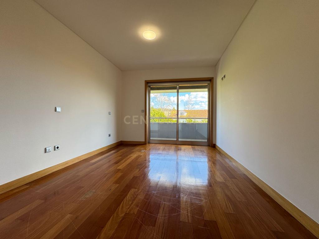 T3 duplex em Valongo - Image 14