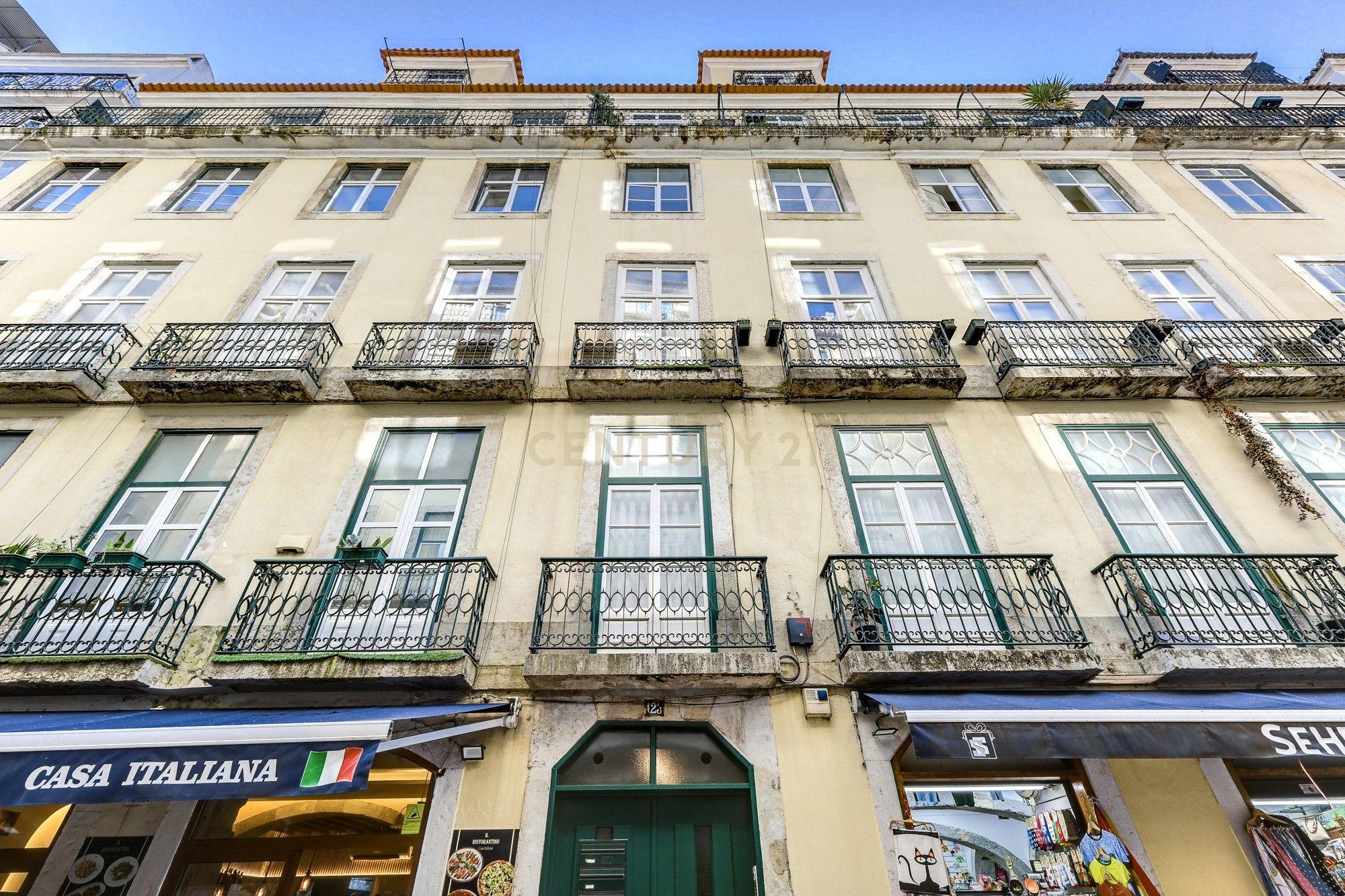 Apartamento T4 à venda em Santa Maria Maior, €890.000