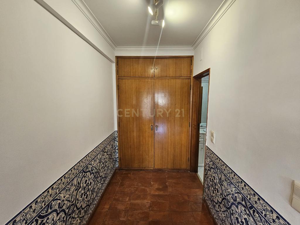 APARTAMENTO PAÇO DE ARCOS - Image 4