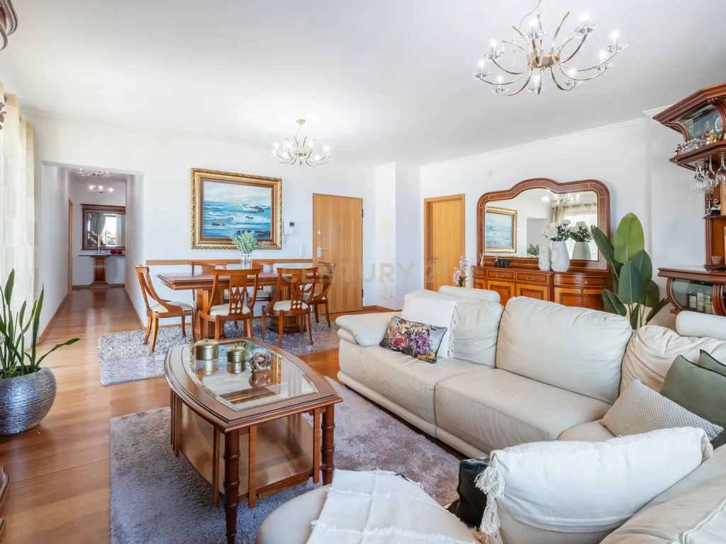 Penthouse com Vista Mar em Funchal, Madeira - Image 38