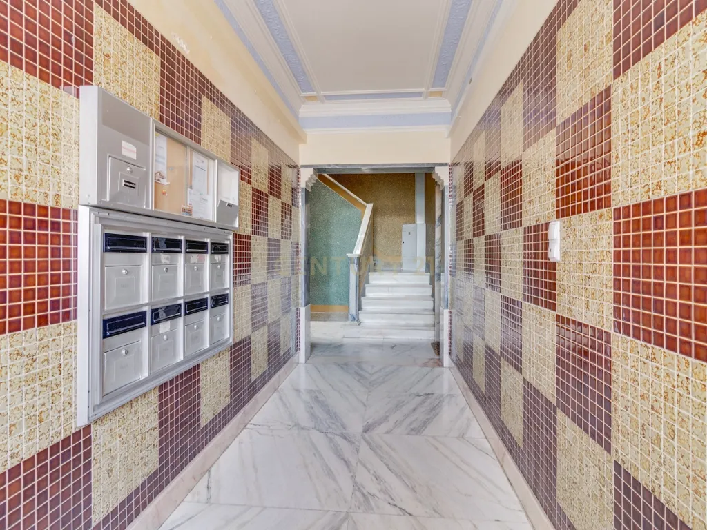 Apartamento T3 em Corroios com Varanda - Image 27