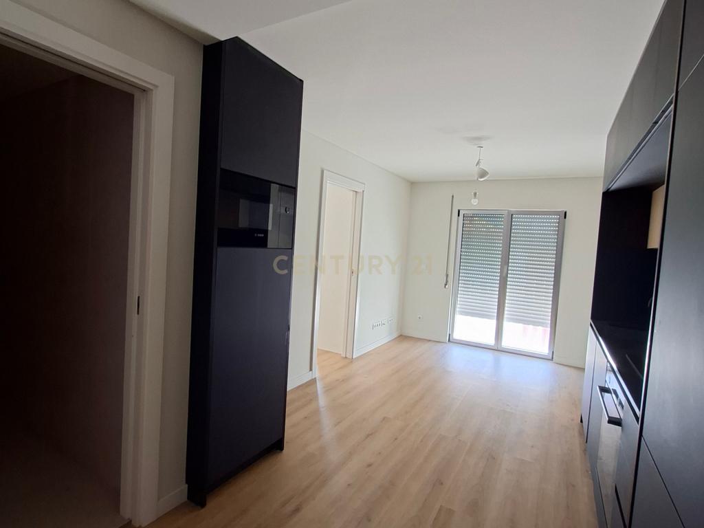 Apartamento Moderno em Moscavide, Loures - Image 3