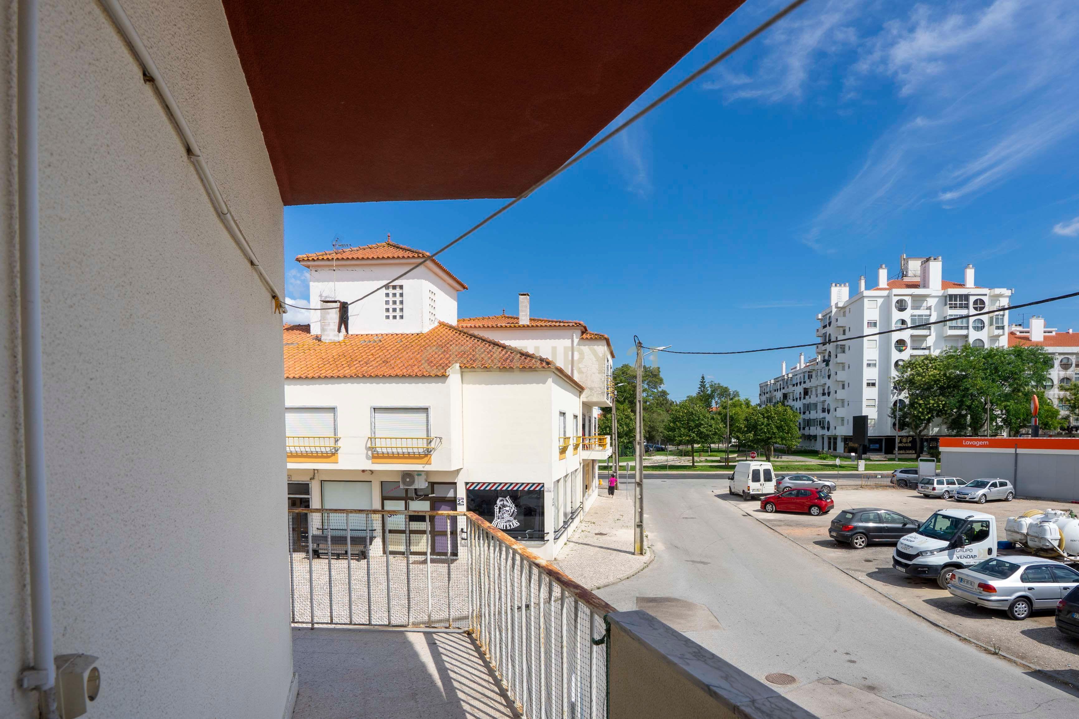 Fotografia 4 de Apartamento T3+2 em Samora Correia | Conforto, Espaço e Excelente Localização