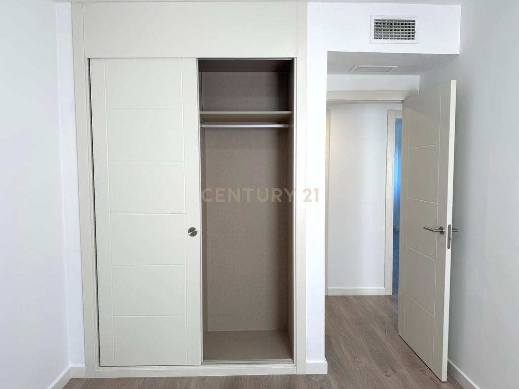  - Image 4
