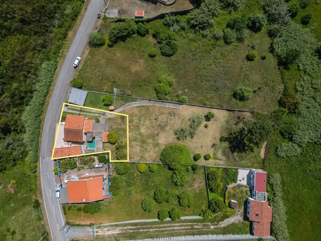 Moradia T4 com Vista Mar e Cidade - Image 82
