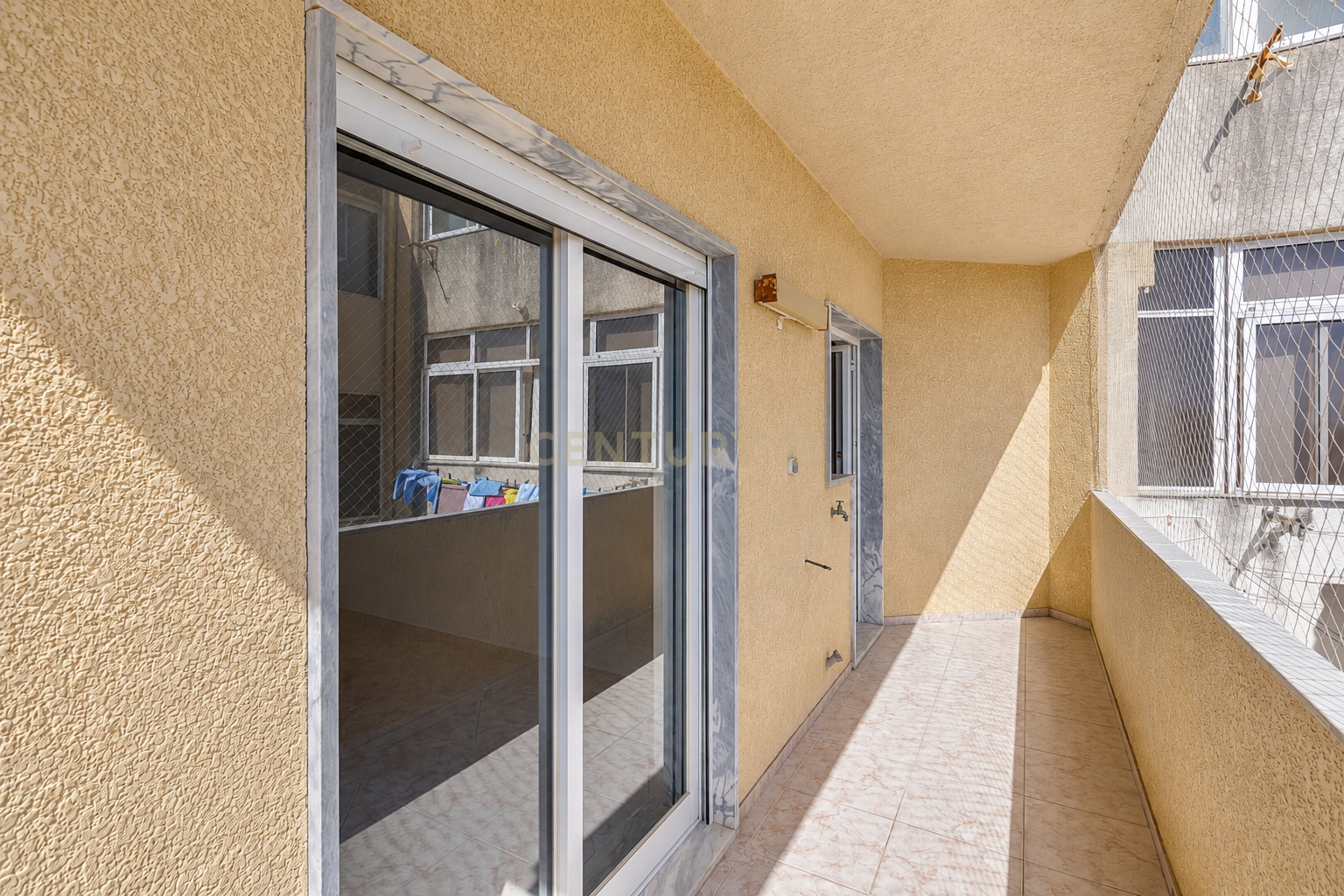 Fotografia 5 de T3 com 155 m² no centro de Olhão | 330.000 €