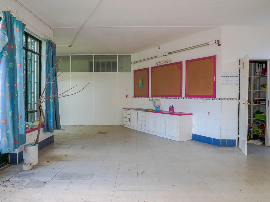  Espaço Versátil com Localização Privilegiada - Image 20