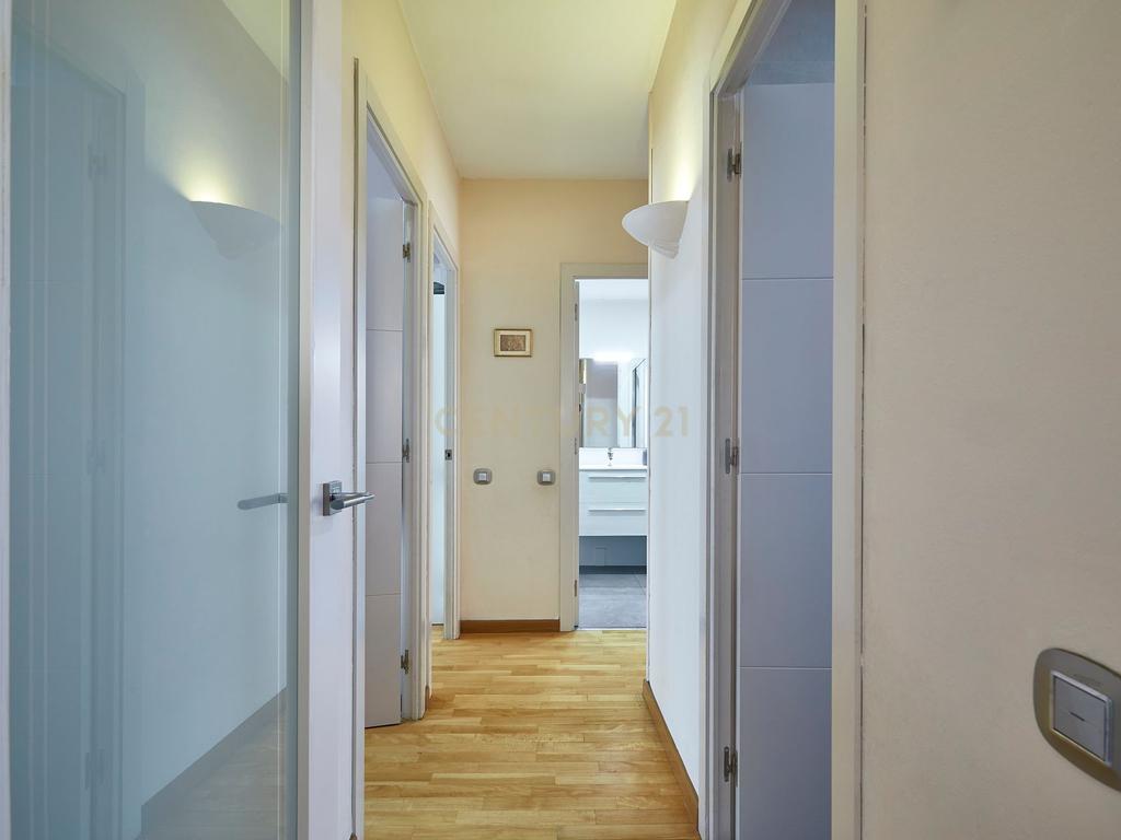  - Image 21