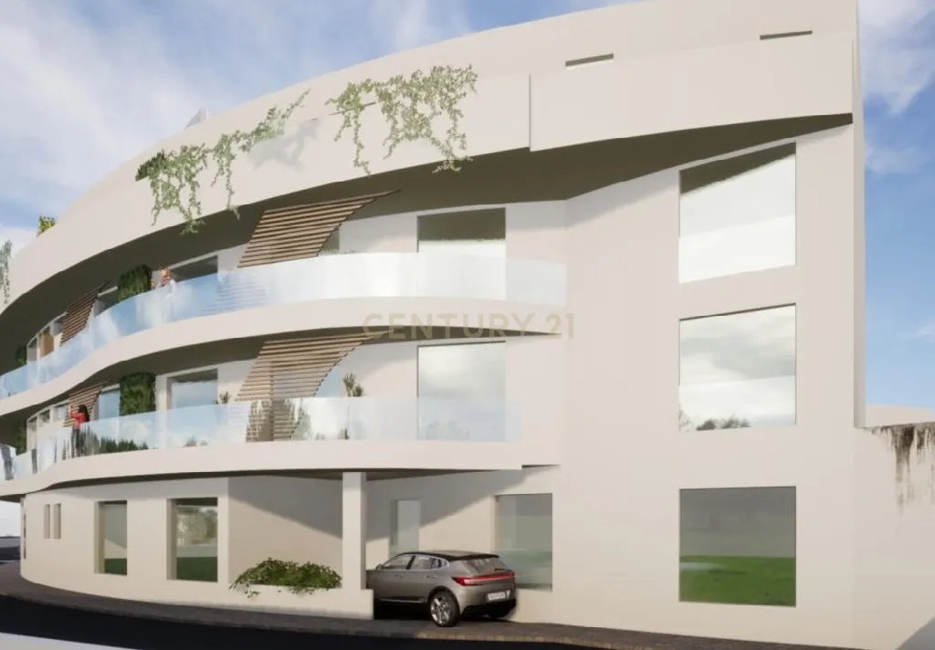 Apartamento T3 de Arquitetura Moderna – Rés-do-chão na Lourinhã - Image 4