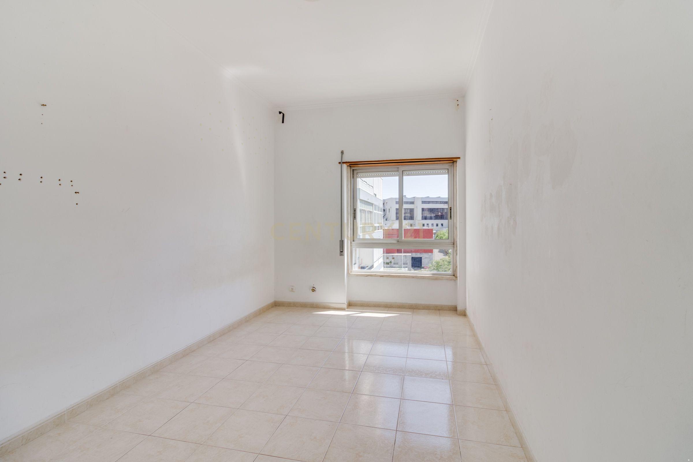 Apartamento T3 à venda em Carnaxide e Queijas, Oeiras — foto 20