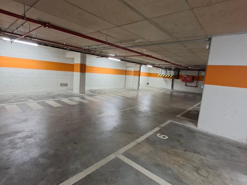 Apartamento Moderno em Moscavide, Loures - Image 11