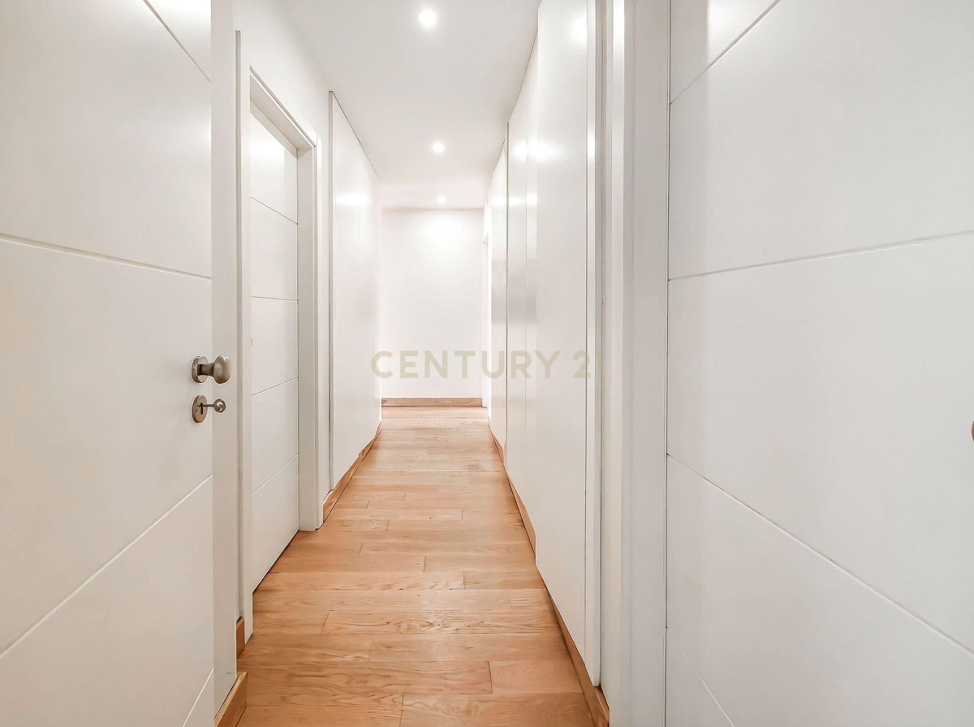 Fotografia 8 de Apartamento de luxo nas Avenidas Novas, Lisboa. Em Venda!