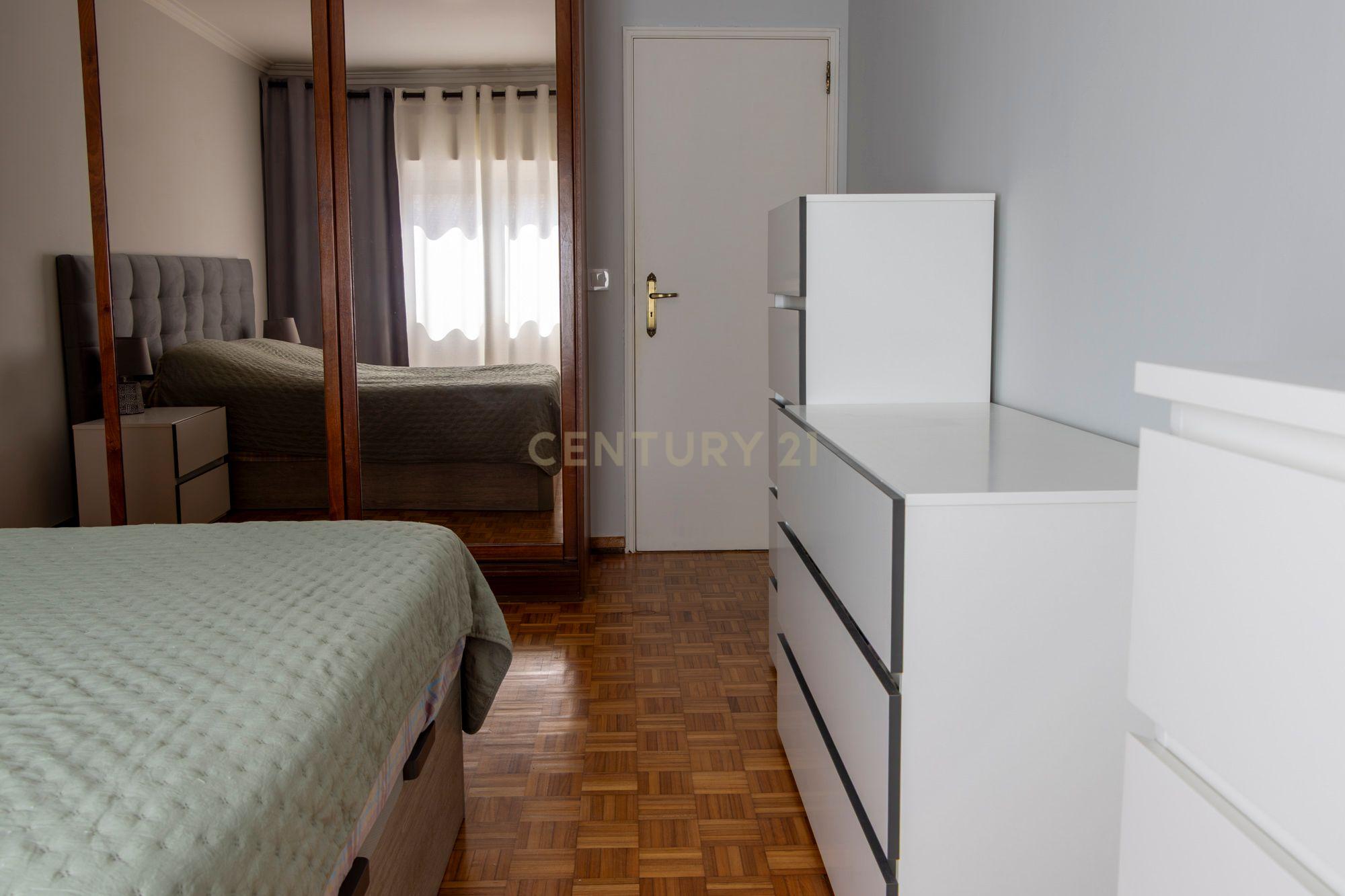 Fotografia 12 de Apartamento T1 com Varanda em Agualva, Sintra