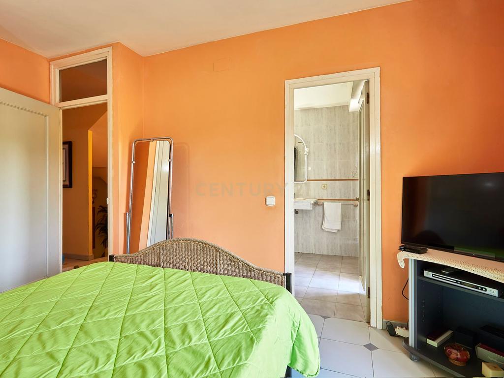 🏡 Casa geminada 3 frentes em Fenals – Platja d’Aro, Costa Brava 🌊✨ - Image 18