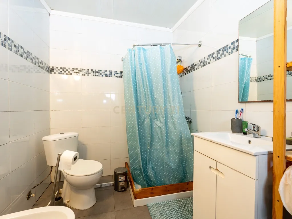 T2 + 2 T0 em Mafra Conjunto Habitacional com Potencial de Rentabilidade - Image 13
