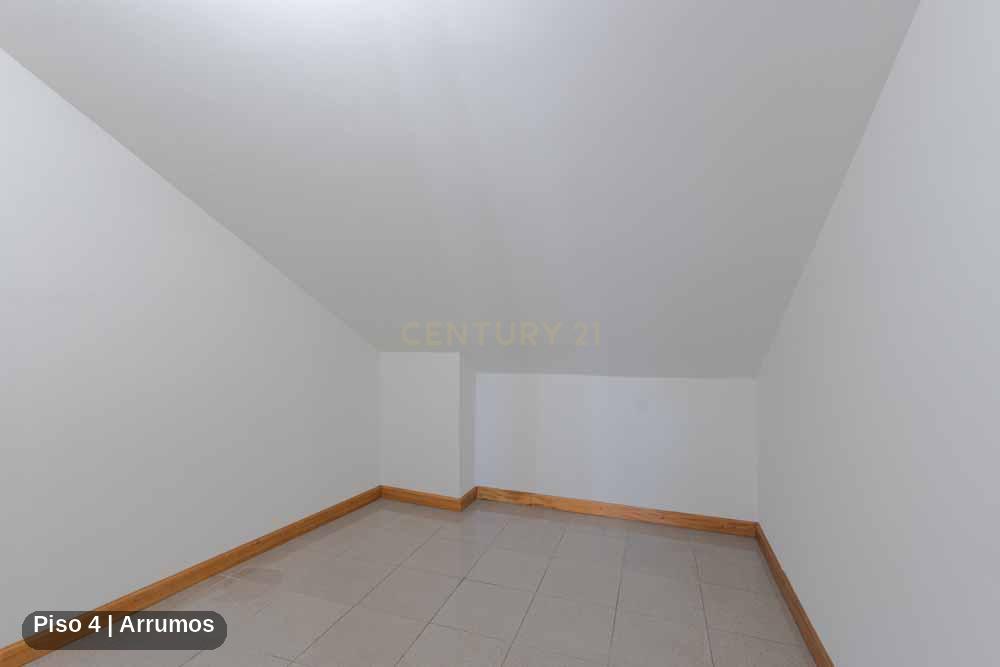 T3+2 Duplex renovado no Carvalhido, Porto | 147 m² - Image 47