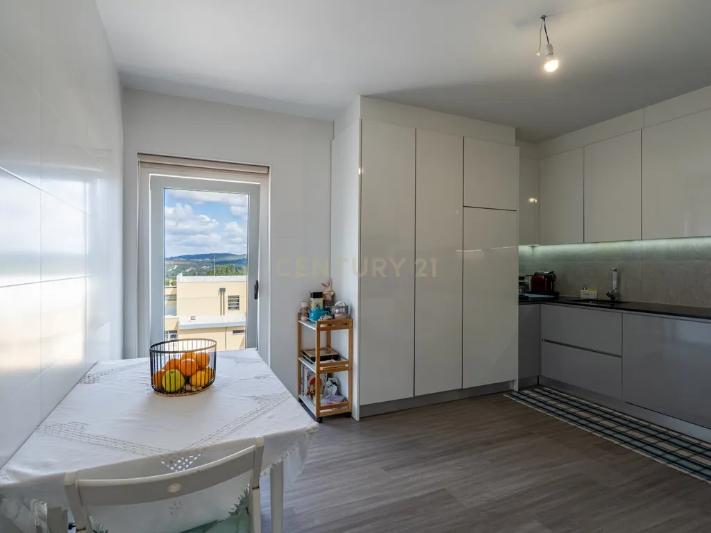 Apartamento T3 Moderno | 142 m² | Com Garagem | Construção de 2022 | Arganil - Image 36