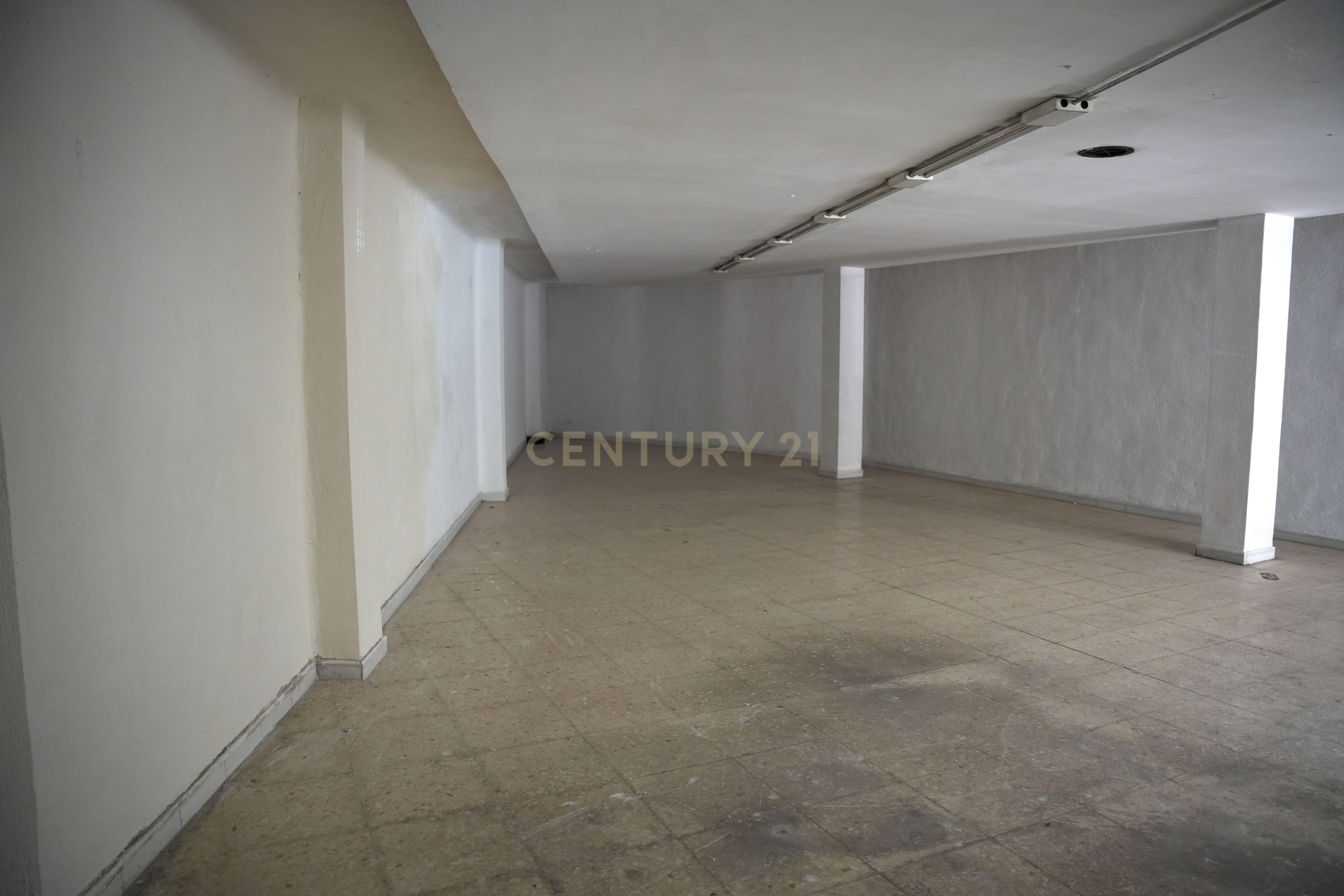  - Image 16