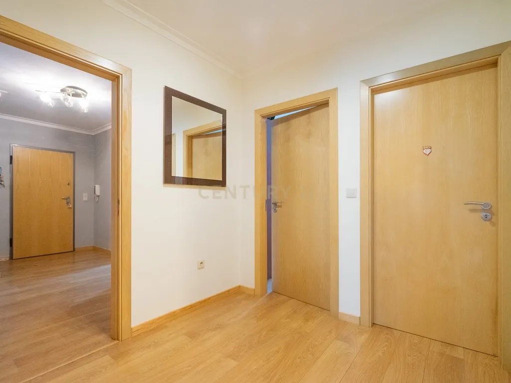 Apartamento T3 - Seminovo - C/ garagem - Image 30