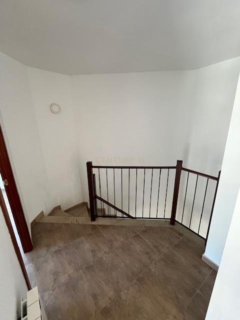 Luxuosa Moradia com Vista para a Montanha em Tarragona - Image 15