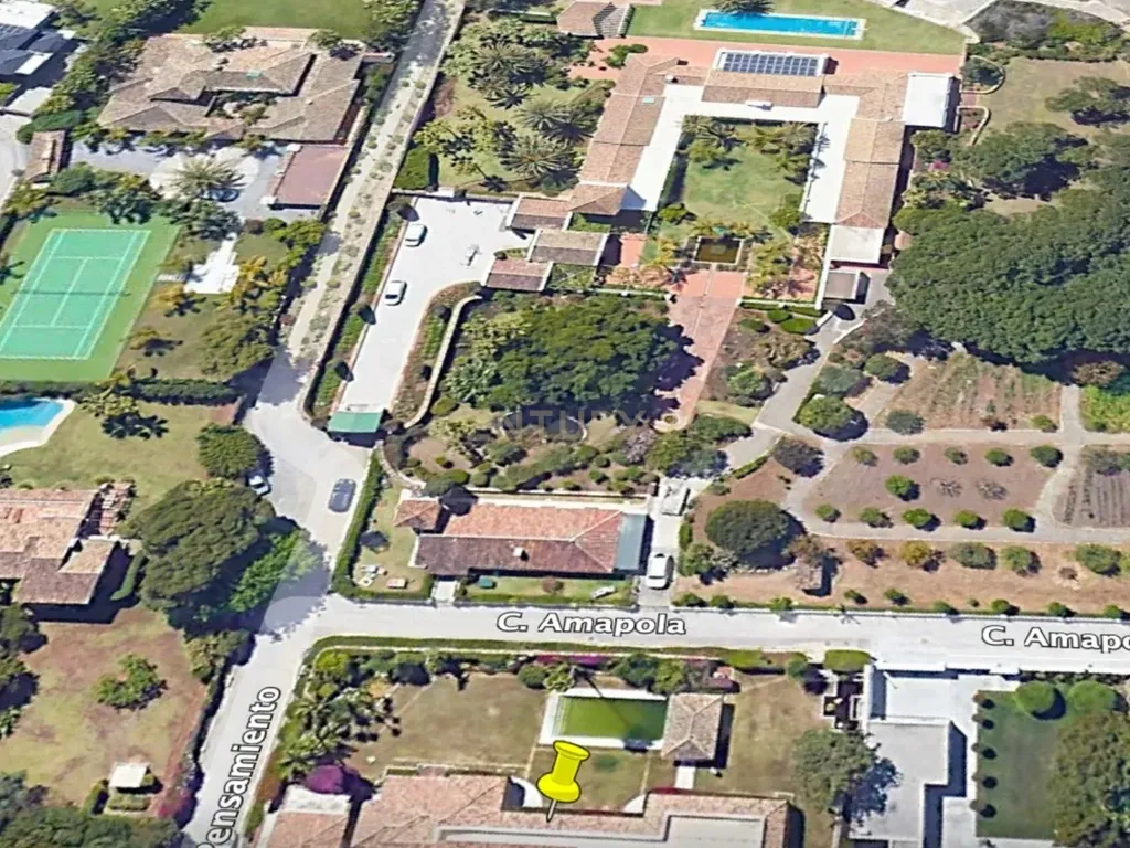 Iconic Villa - Image 14