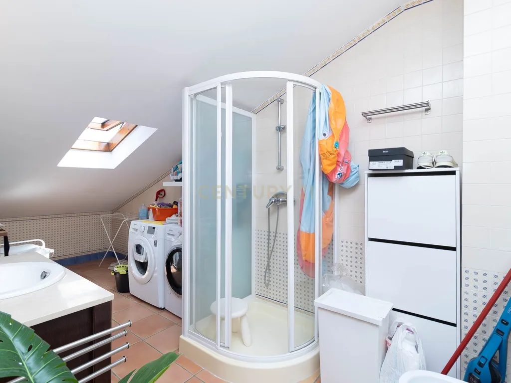 Apartamento Duplex T3 perto do mar na Caparica — Conforto, Elegância, Proximidade da Natureza e Estilo de Vida Descontraído - Image 65