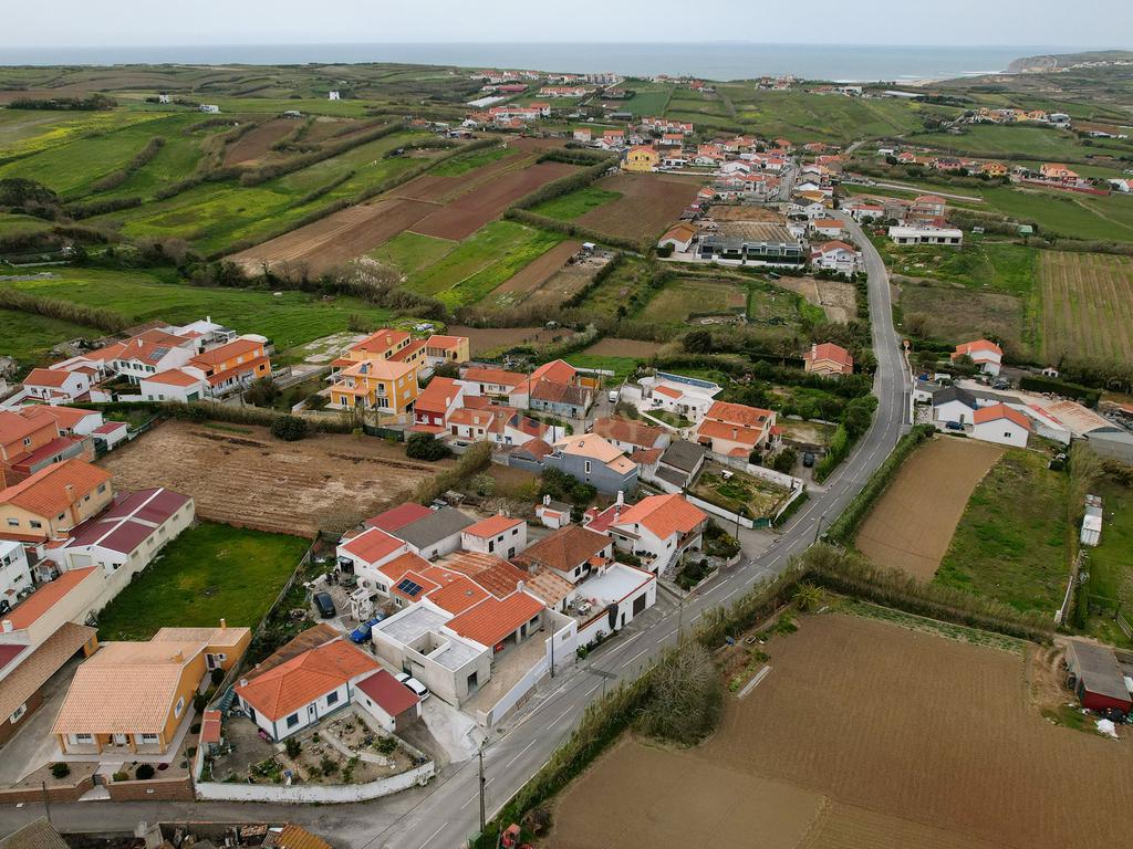 Moradia térrea, perfeita para quem valoriza tranquilidade - Image 38