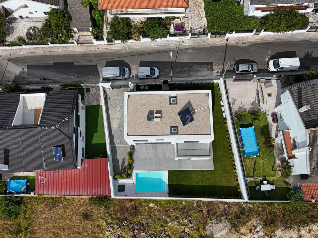 Moradia T4 Premium independente com Piscina (Nova Construção) / Barcarena - Image 49