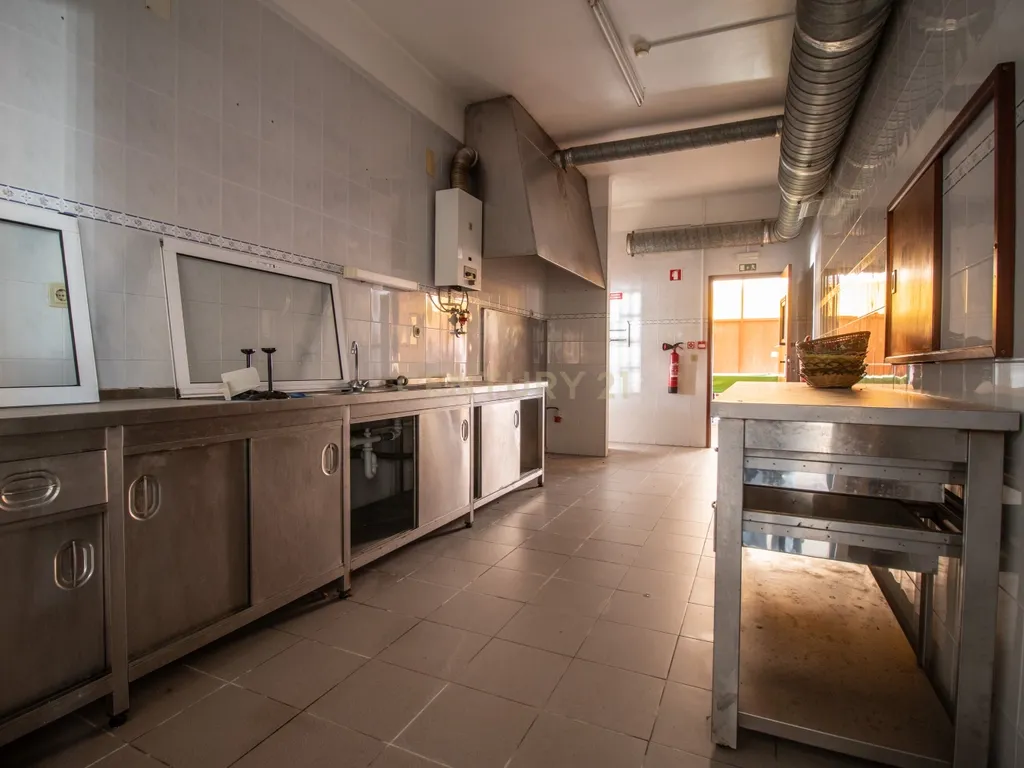 Estabelecimento Comercial - Antigo Restaurante - Lavos, Figueira da Foz - Image 19