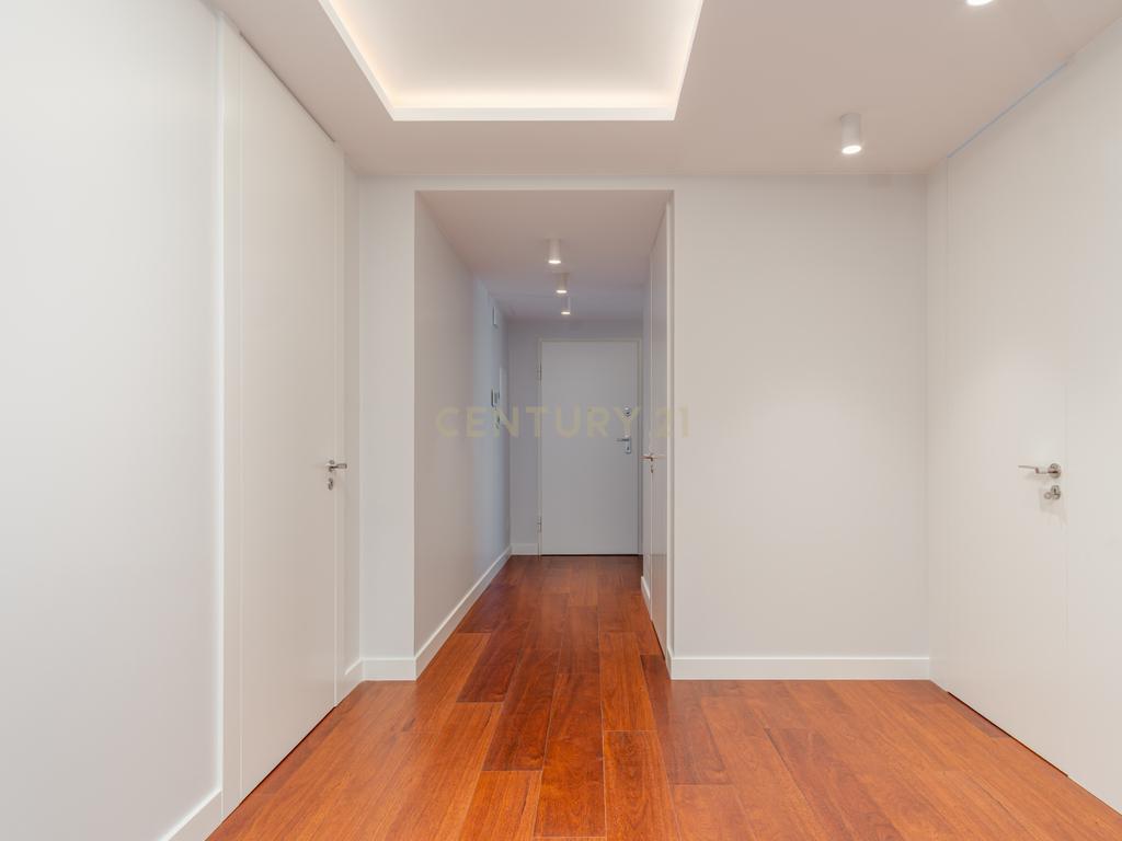 Emprendimento novo 2026, Apartamentos contemporaneos de elevado padrão. - Image 11