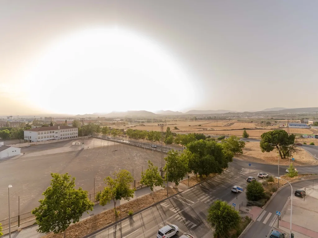 Apartamento T2 com Terraço em Granada, Andalucía - Image 35