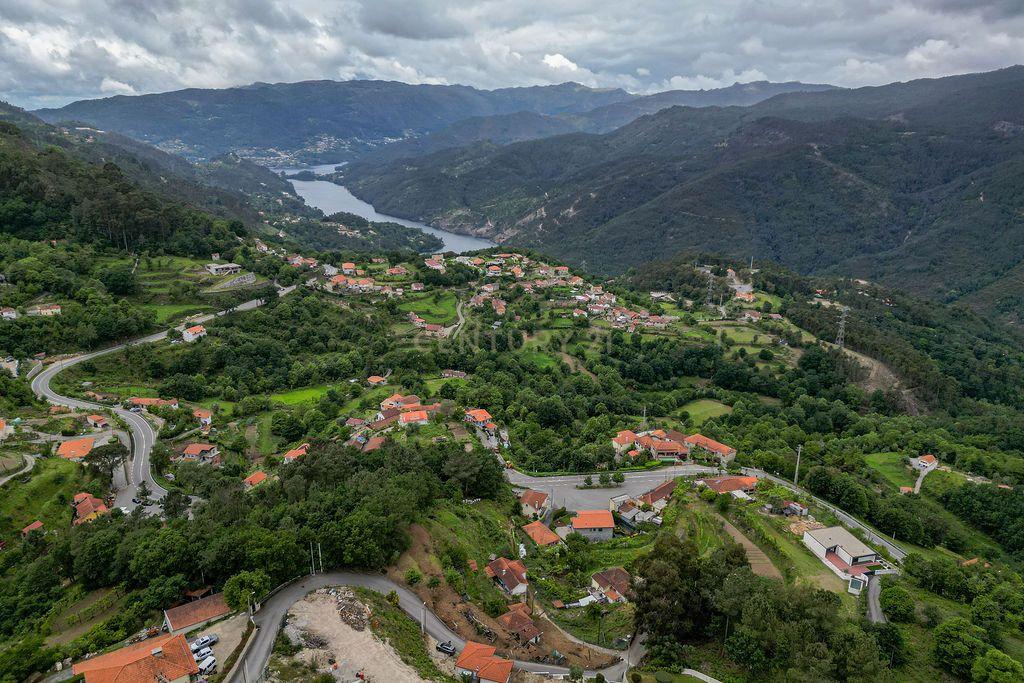 Fotografia 12 de Moradia para venda Louredo - Vieira do Minho