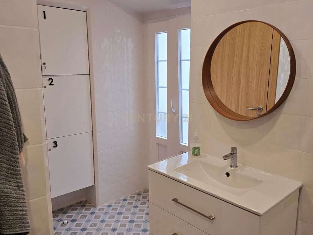 Moradia T6 Duplex no Centro Histórico de Évora – Ideal para Alojamento Local ou Arrendamento Estudantil - Image 16