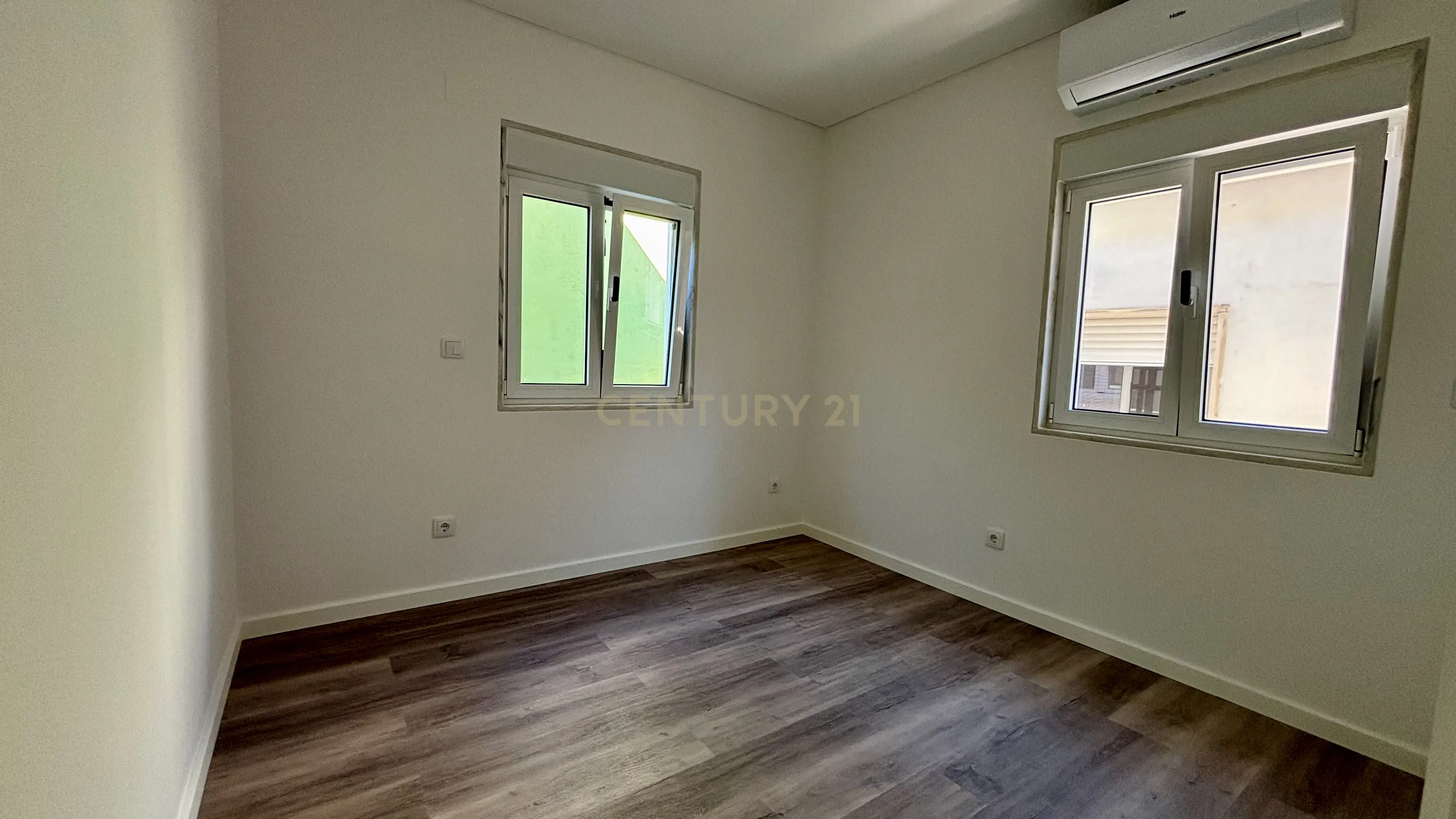 Fotografia 10 de Apartamento T3 Duplex | Ar condicionado | Camarate
