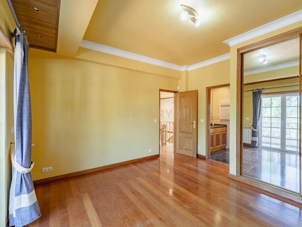 MORADIA T7 AROEIRA - Image 35