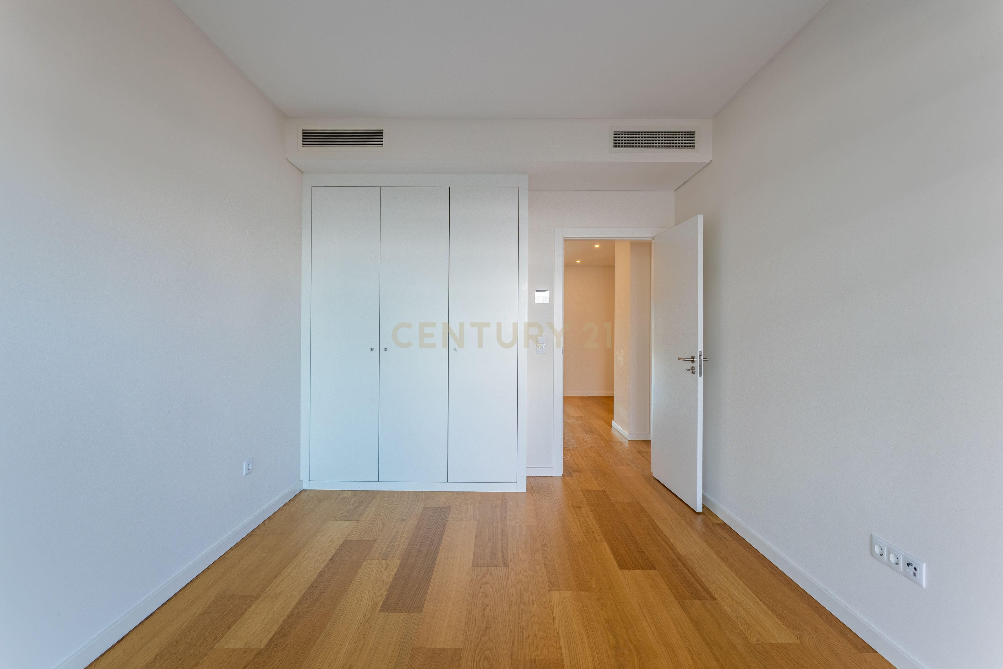 Fotografia 12 de Arrendamento | Exclusivo T3 com Jardim Privativo | Tagus Bay | Alcochete